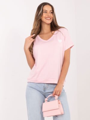 Alternative view of Laisvo kirpimo marškinėliai su V iškirpte ir širdelės akcentu "TITA" šviesi rožinė