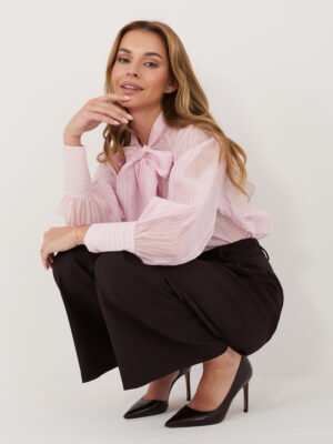 Alternative view of Lengvi subtiliai dryžuoti marškiniai su kaklo kaspinu "DELANCY" šviesi rožinė