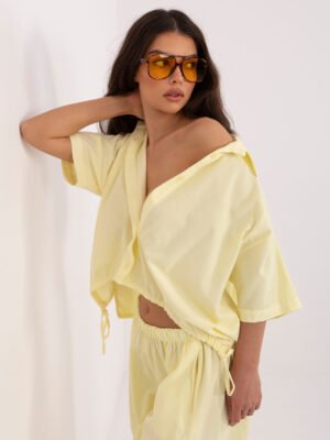 Alternative view of Modernūs smulkaus velveto marškiniai su formuojamu siluetu "ALLISON"  šviesi geltona