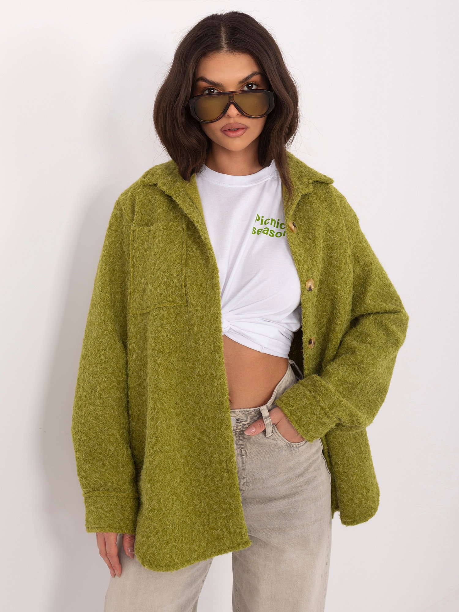 Moderni marškinių tipo bouclé audinio striukė "KRISTEN" alyvuogių