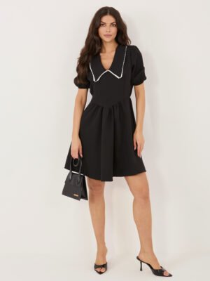 Mini suknelė su išraiškinga apykakle ir pūstomis rankovėmis "ARABELLA" juoda