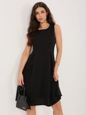 Alternative view of Elegantiška klasikinio silueto platėjanti suknelė be rankovių "KALINA" juoda