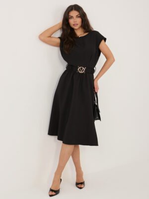 Elegantiška platėjanti suknele su dekoratyviniu diržu "LORETTE" juoda