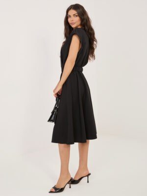 Alternative view of Elegantiška platėjanti suknele su dekoratyviniu diržu "LORETTE" juoda