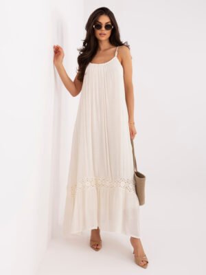 Boho stiliaus maxi suknelė su nėrinių detalėmis "BOHHY" šviesi smėlio