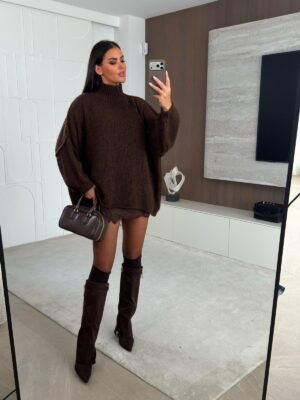 Oversize megztinis BONNE