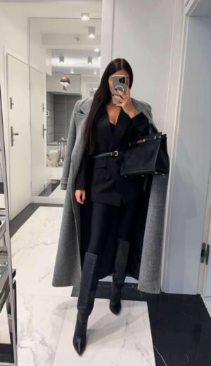 Svarkas must line black